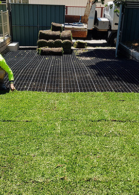 碎石鋪路格：自然與實(shí)用的完美結(jié)合